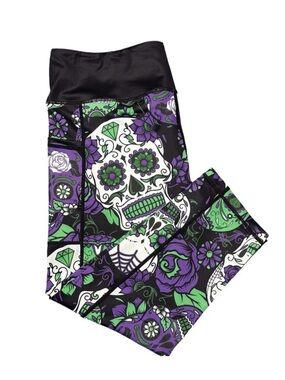 CVG, “Chaos” Size L, Purple & Green Sugar Skull Print Capri Leggings